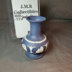 Wedgwood Dark Blue Jasperware 5" Vase Neoclassical